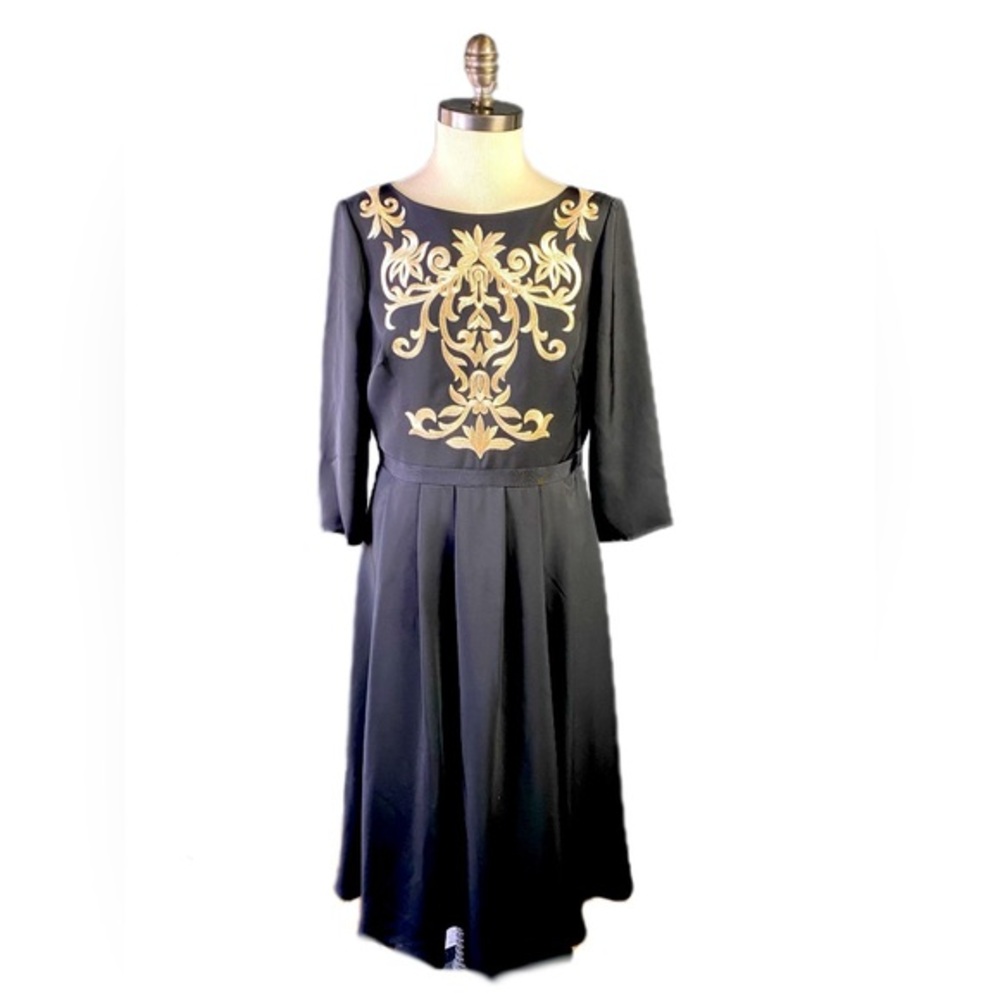NWT Ted Baker 4 (US 12/14) Black Gold Embroidered Dress. GORGEOUS 🖤